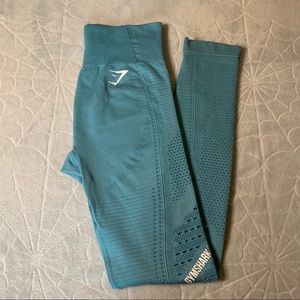 SOLD on Merc NWOT Flawless Knit GymShark Leggings